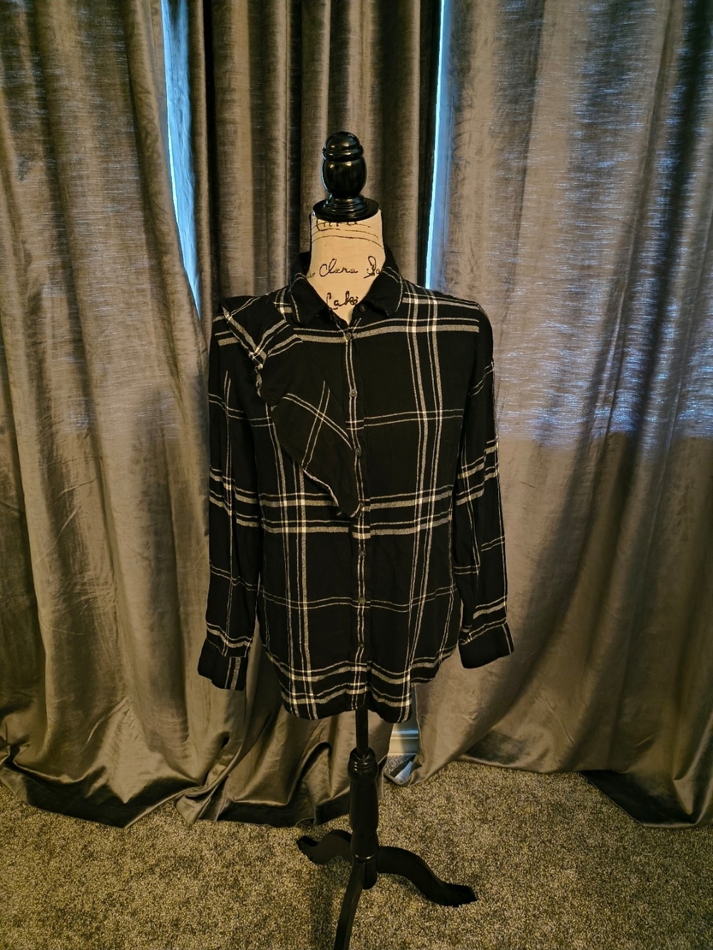 Banana Republic Black and White Plaid Button-Down Shirt